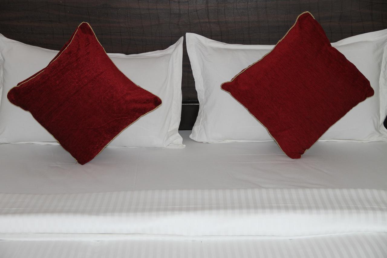 Raja Galaxy Hotel Bangalore