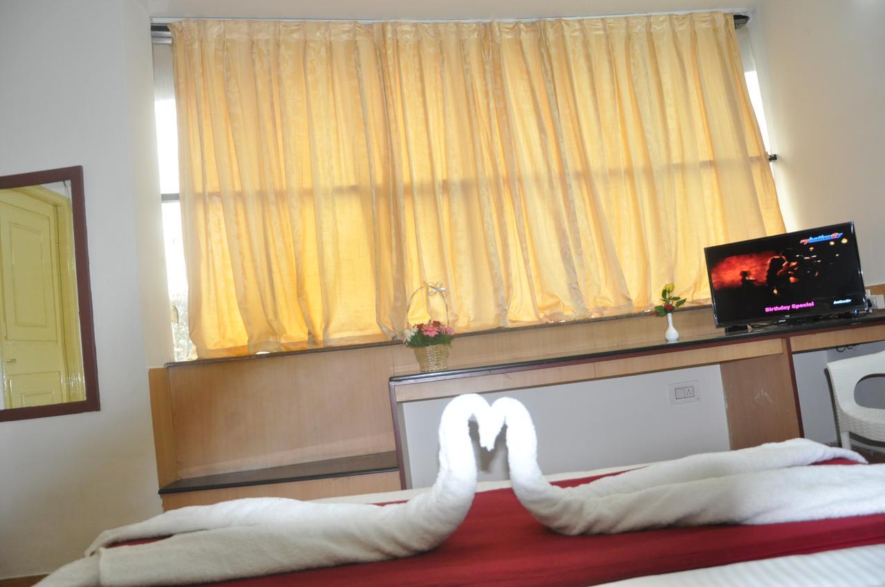 Raja Galaxy Hotel