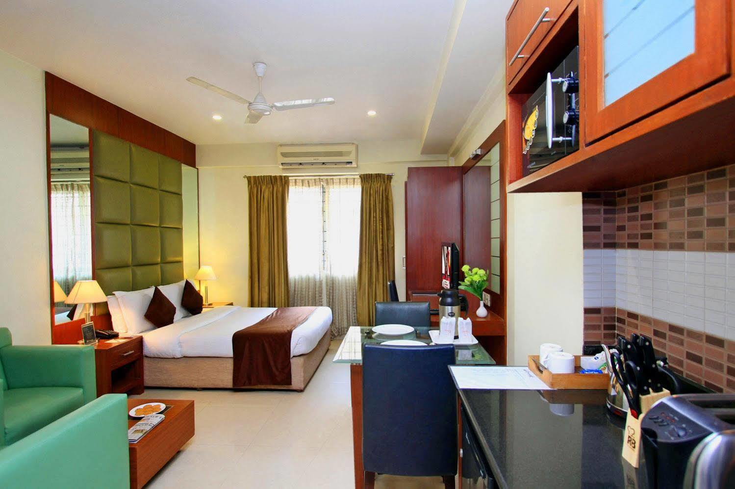 Octave Castle 3* Bangalore