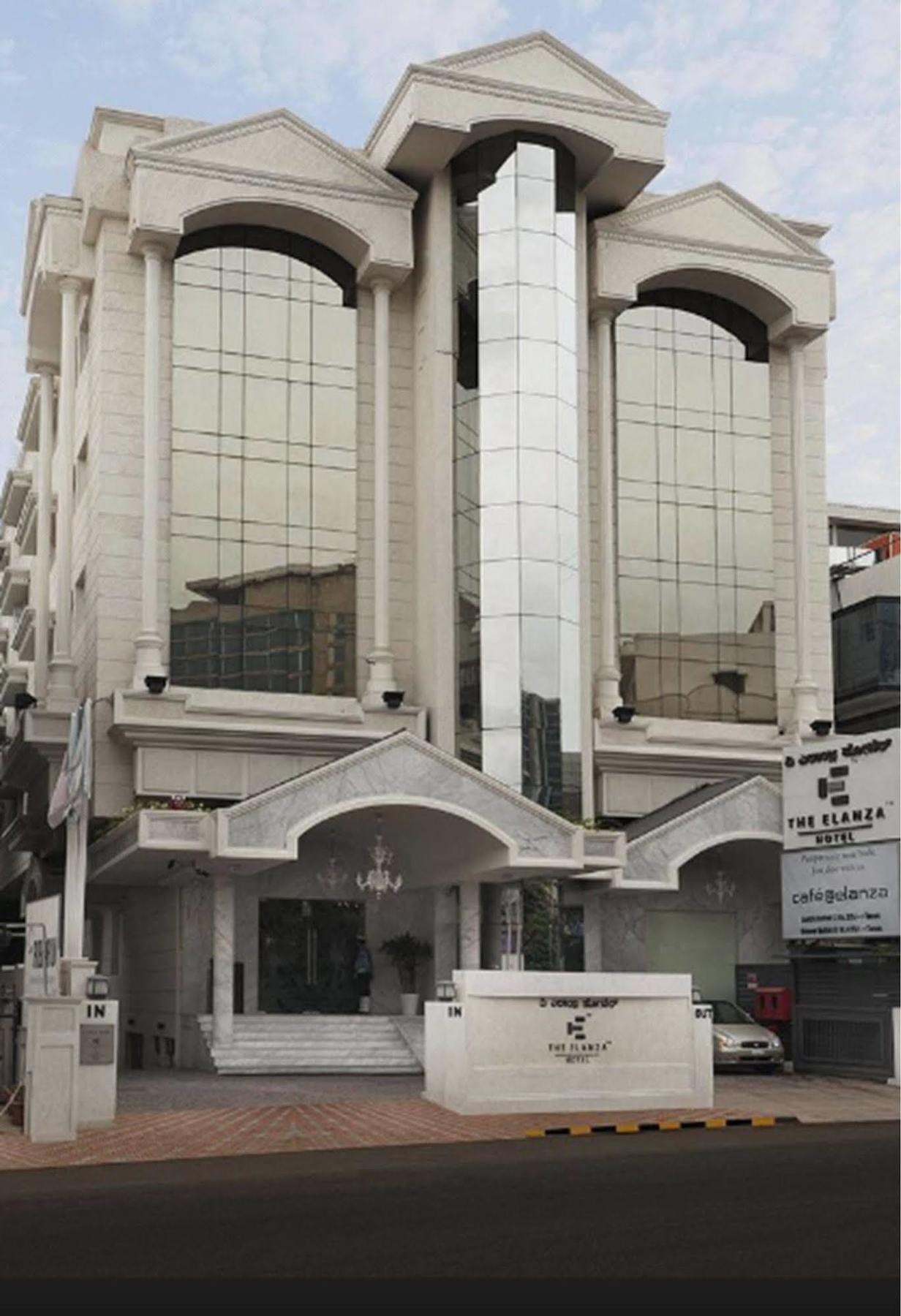The Elanza Hotel, Hotel Bangalore