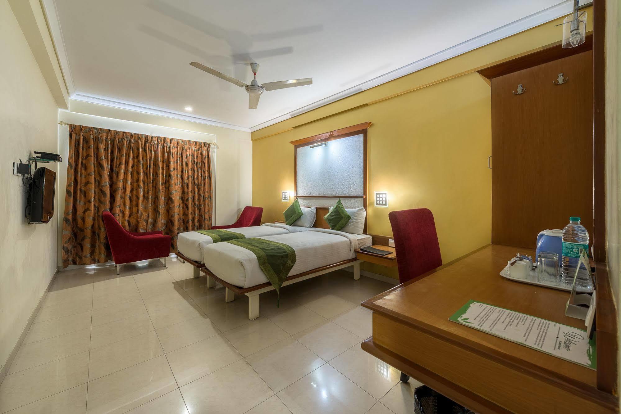 Hotel Cartier Biznotel