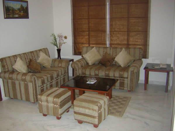 Citadel Apartment *