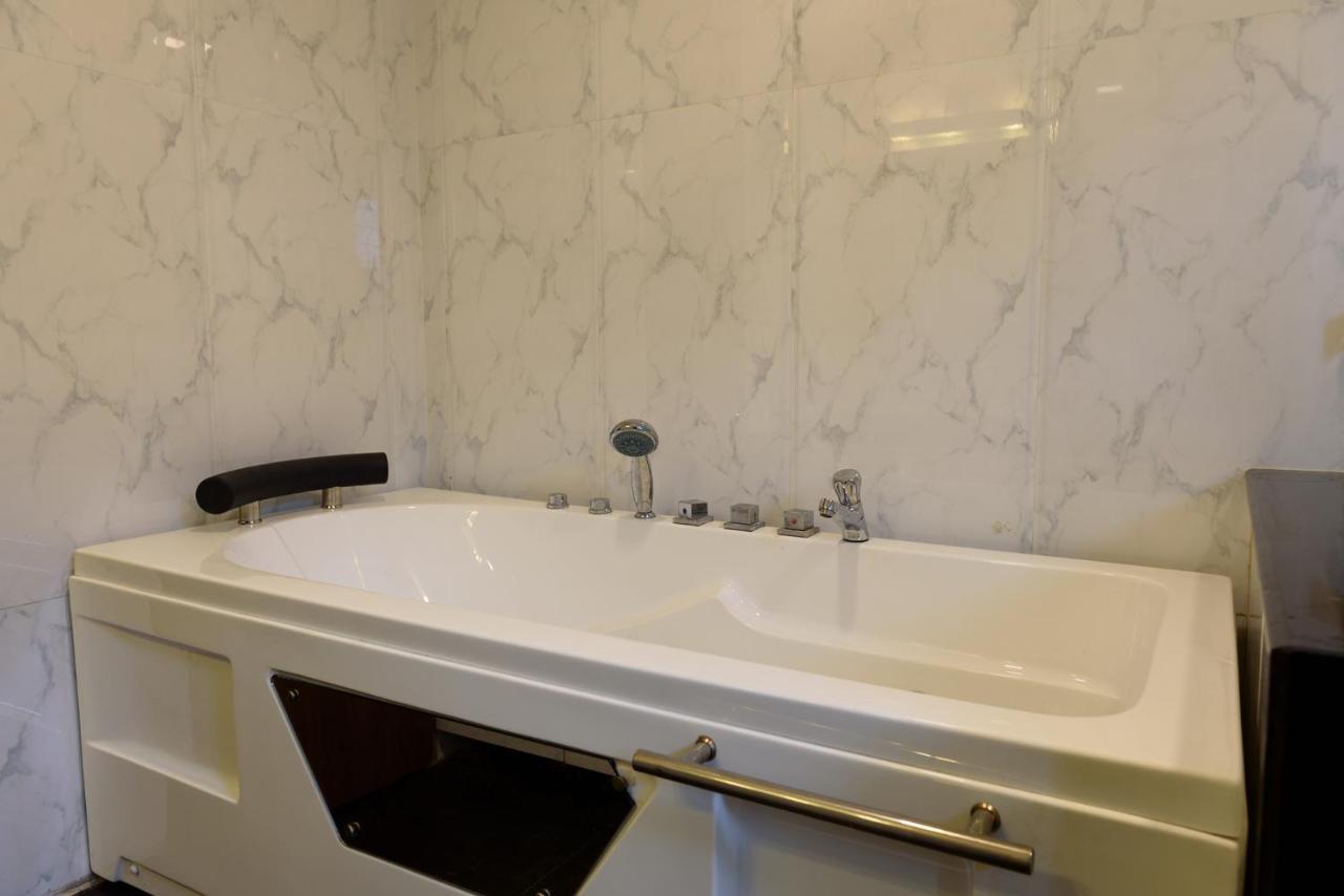 Apartment Swiss Royal