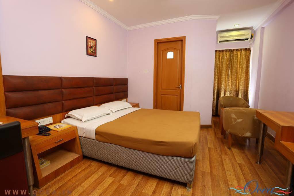 Oyo 9925 The Ocea International Bangalore