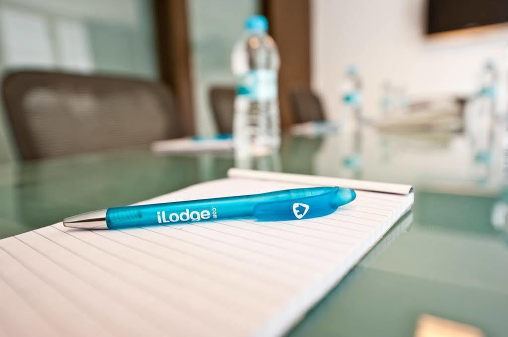 Bloom - Indiranagar Hotel