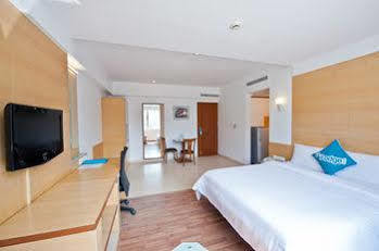 Bloom - Indiranagar 3*
