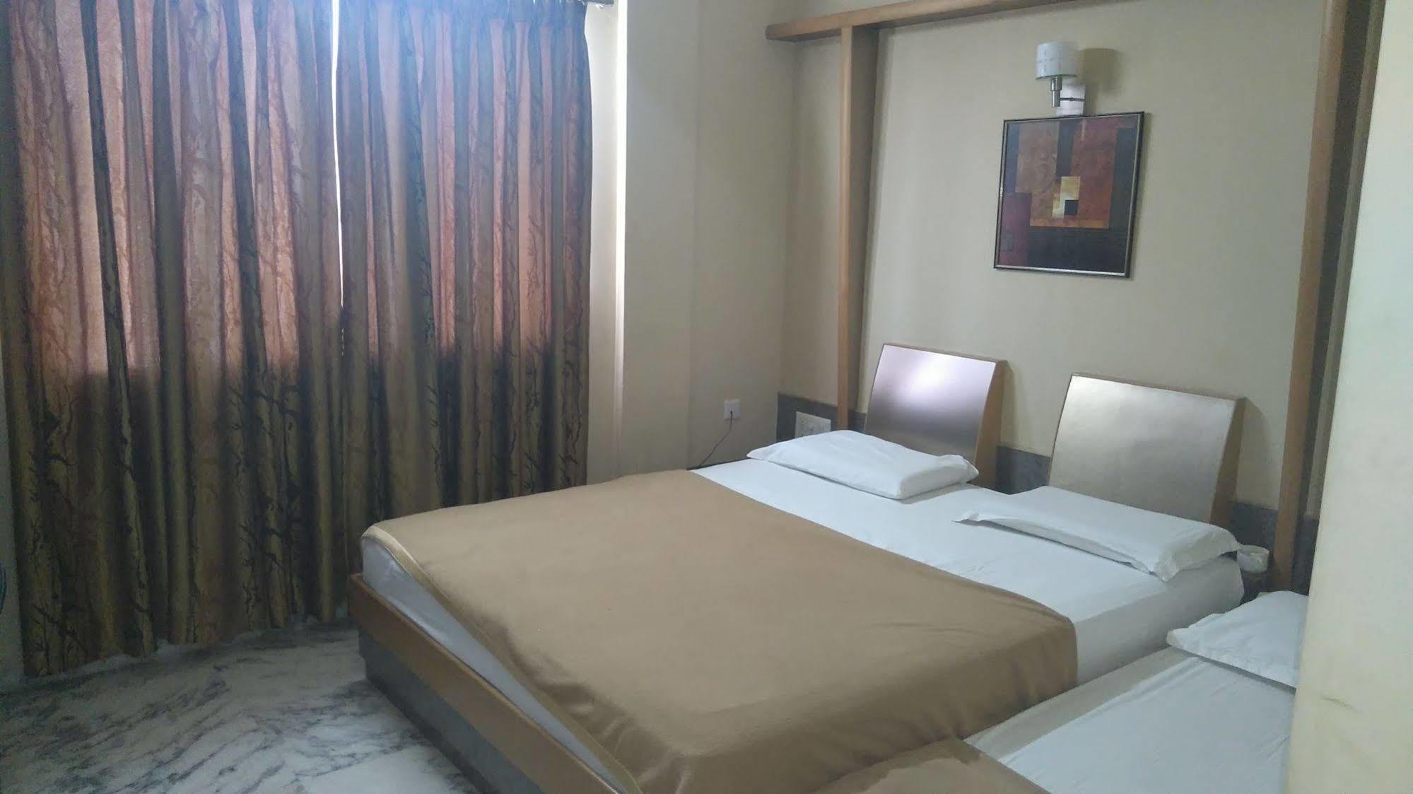 Hotel Manasa Paradise Bangalore