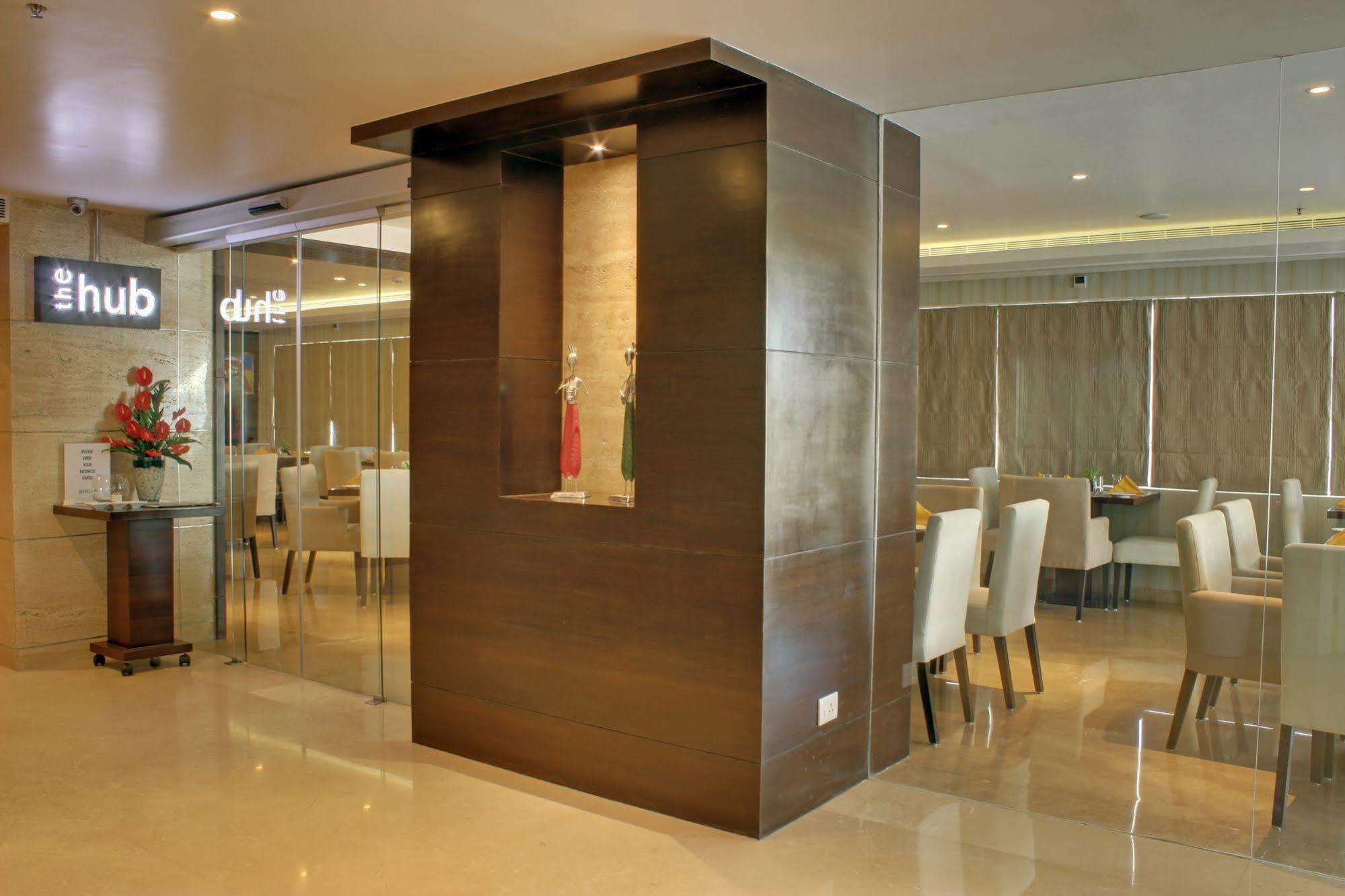Ramada Encore Domlur 4*