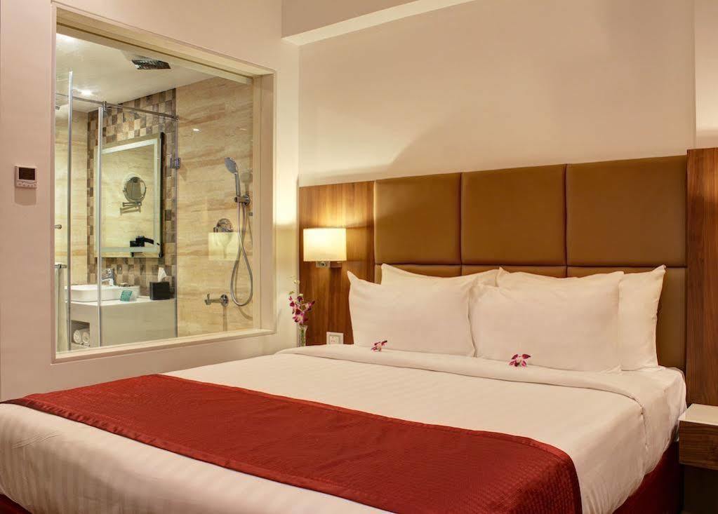 Hotel Ramada Encore Domlur Bangalore