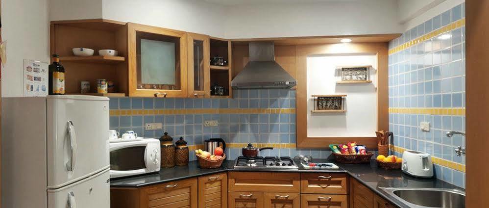 Melange Luxury Service Apartment *