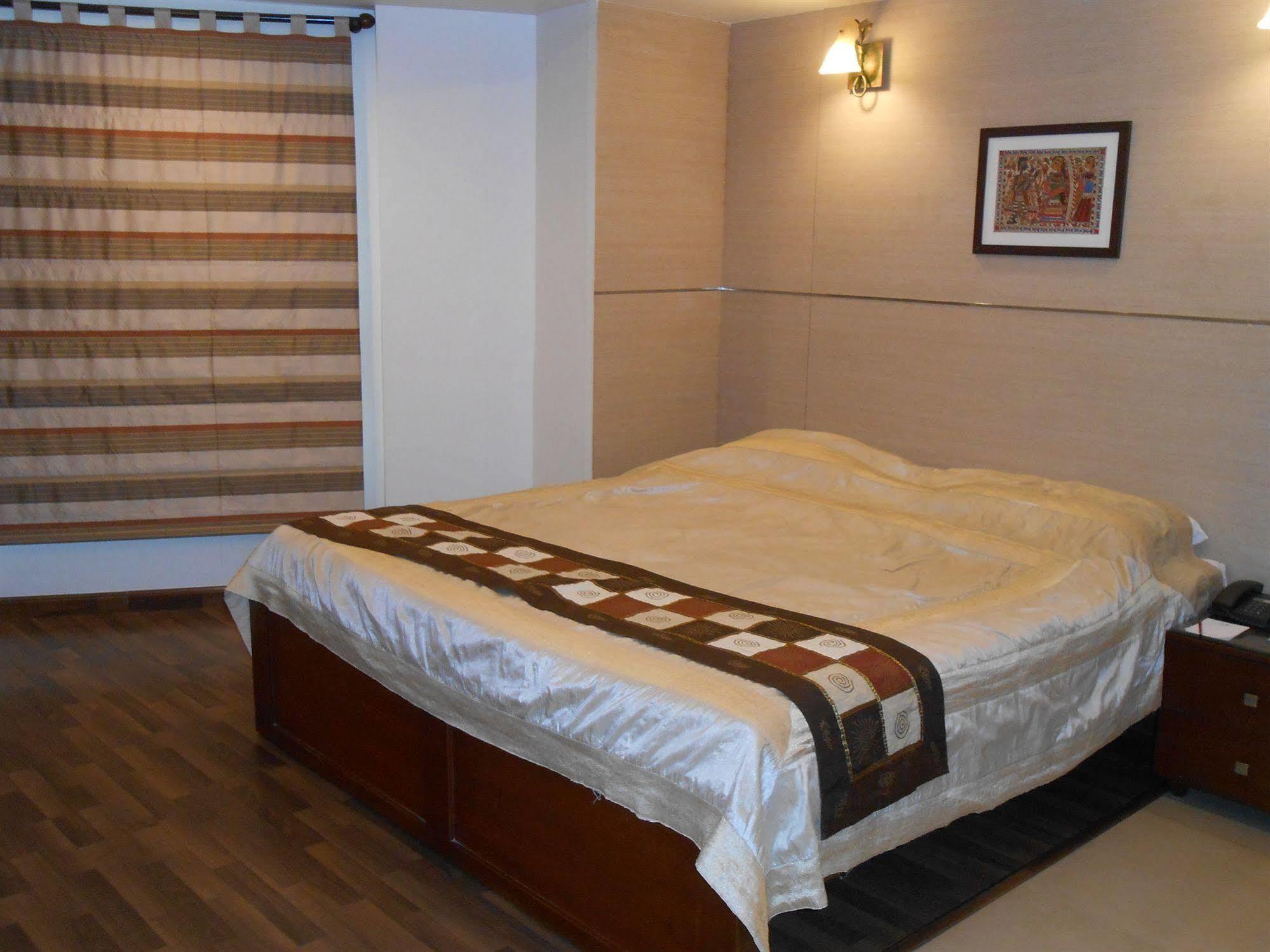Aparthotel Brunton Heights Executive Bangalore
