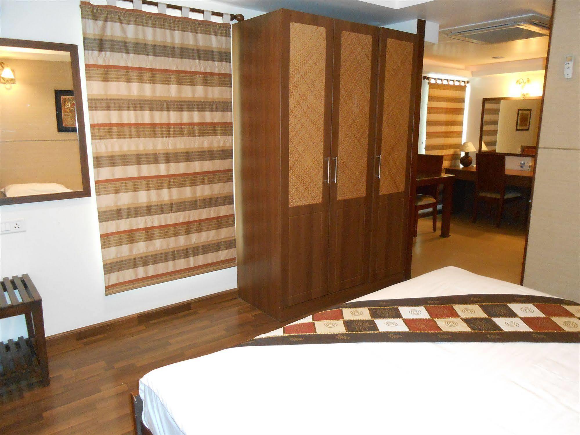 Aparthotel Brunton Heights Executive