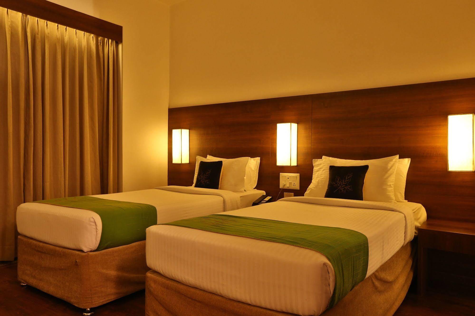 Hotel Temple Tree