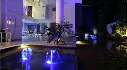 Purple Lotus Aparthotel 3*