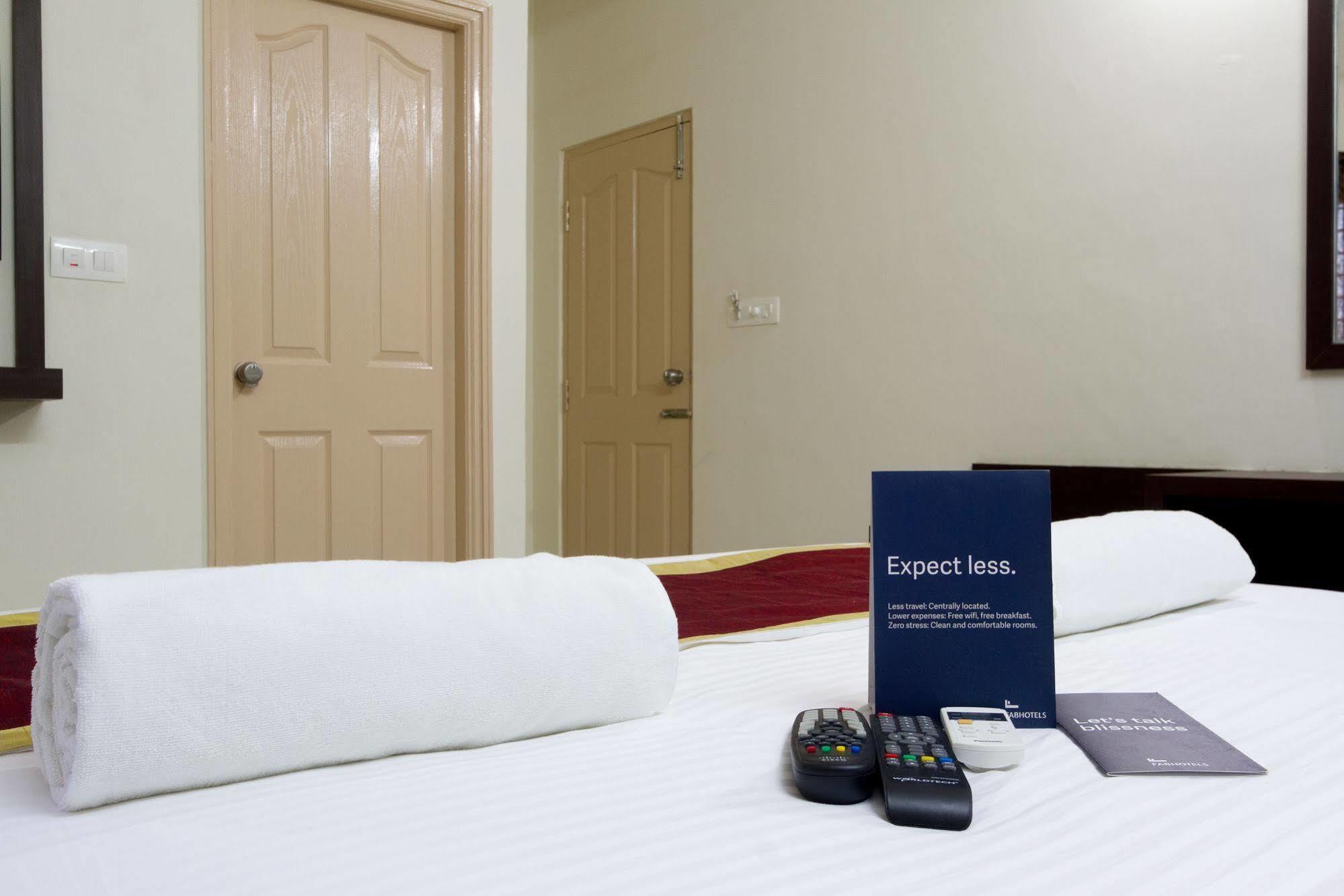 Fabhotel Rms Comforts - Nr Yeshwantpur Railway Station Hotel