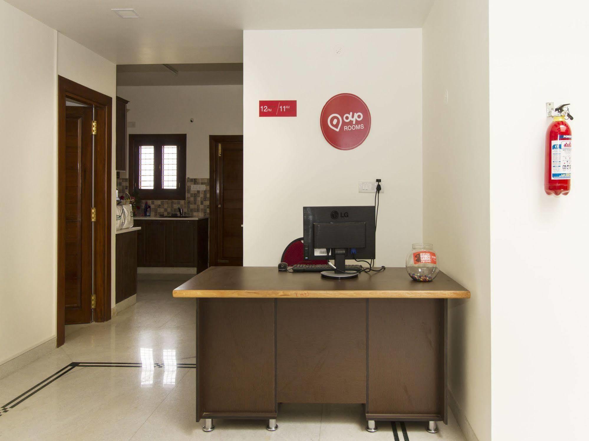 Guest house Eyrie Service Apartments Bangalore