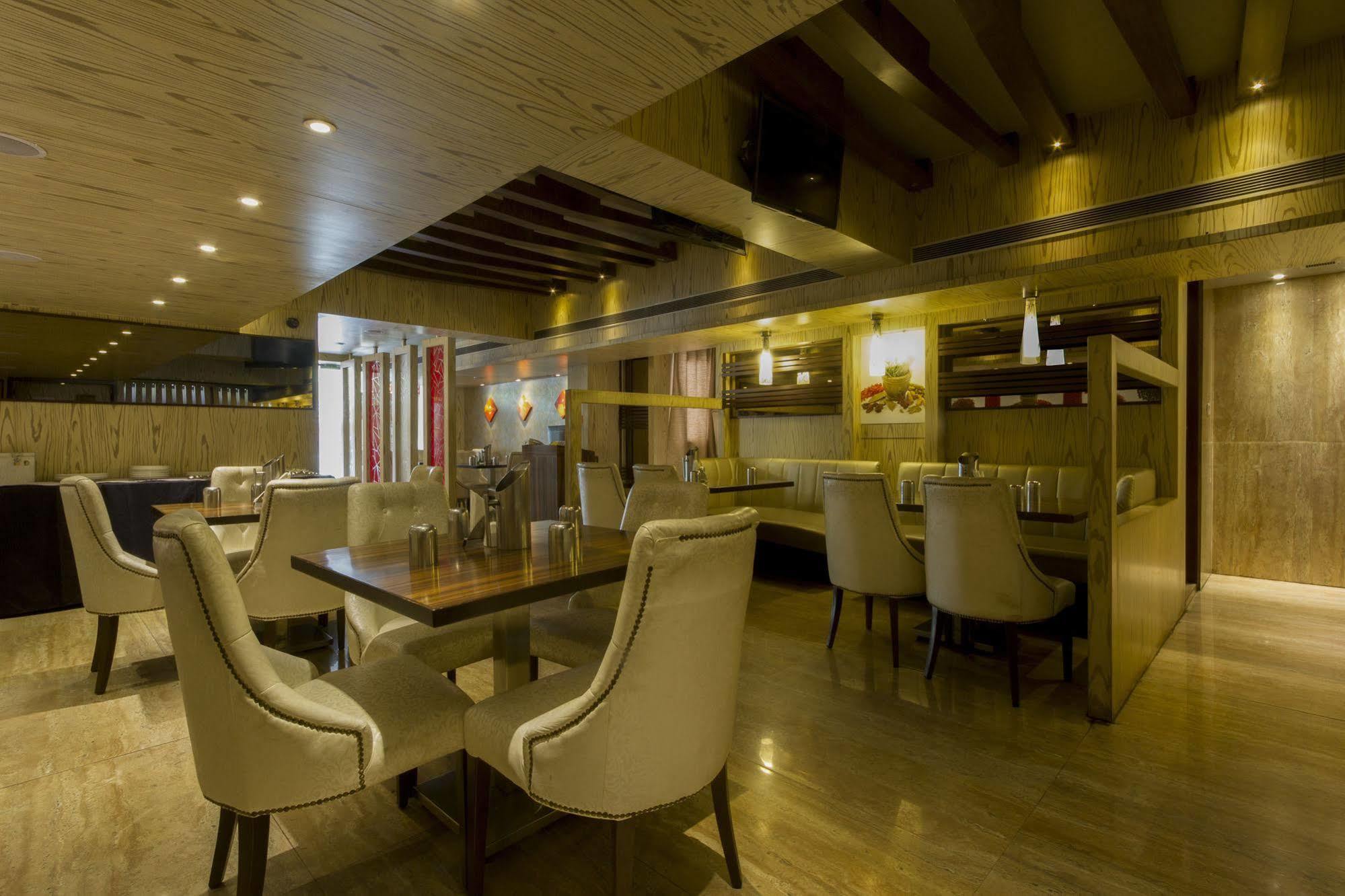 Hotel De Oriell Boutique 3*