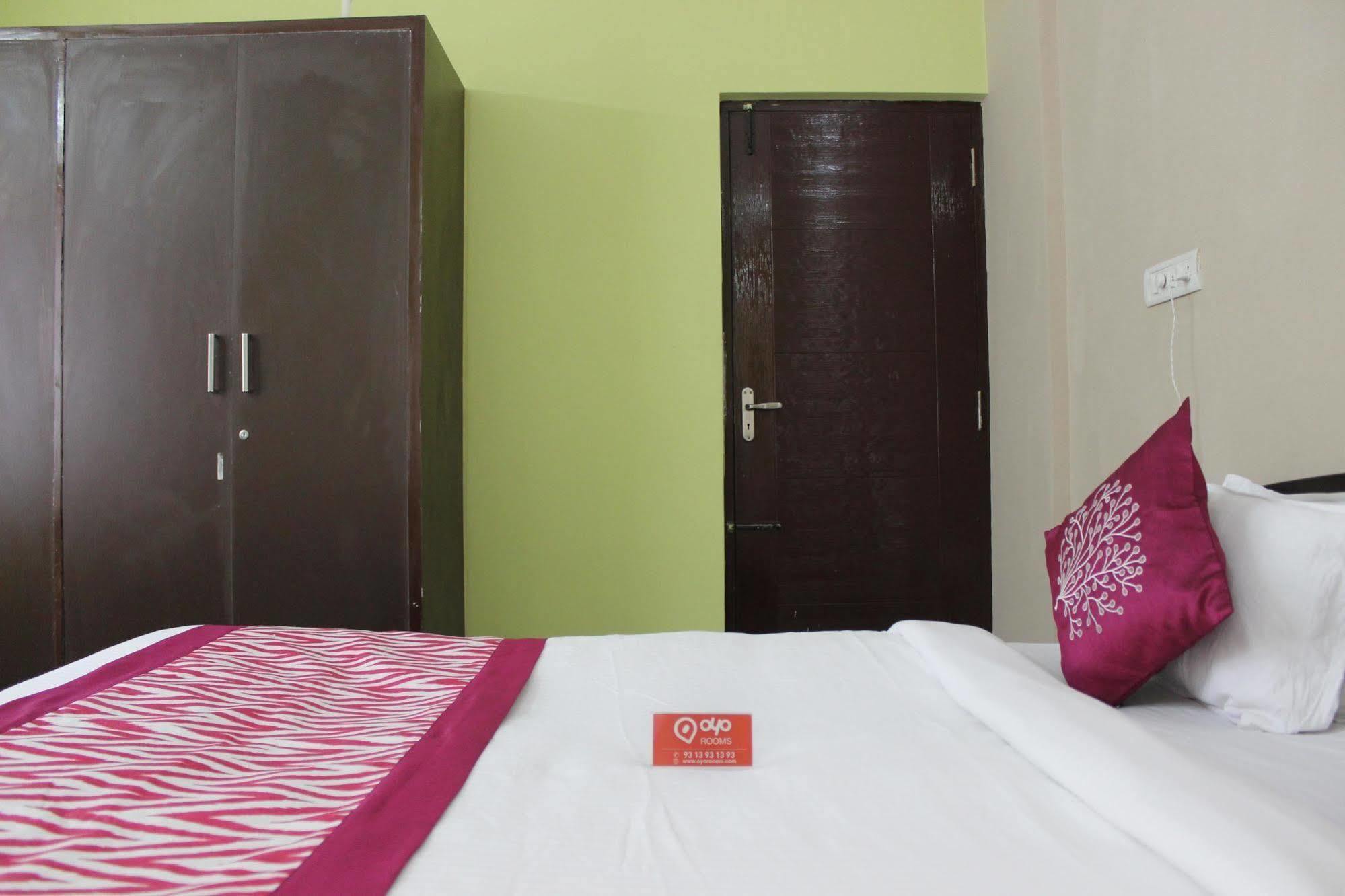 Hotel Oyo Kalyan Nagar Bangalore