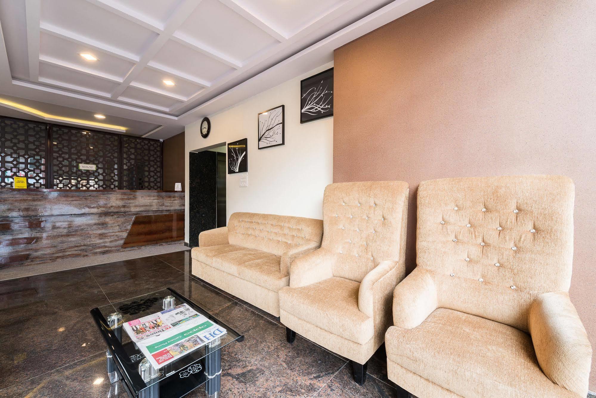 Treebo Greenwood Premier Suites, Old Airport Road 3*