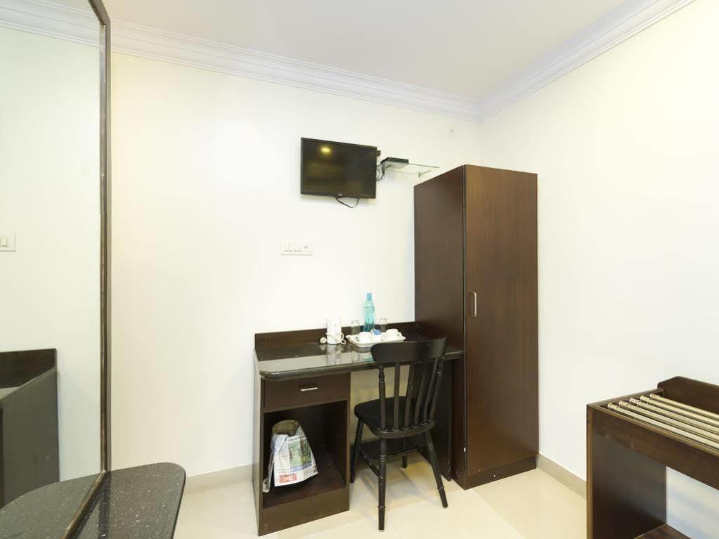 Oyo Premium Iisc New Bel Road