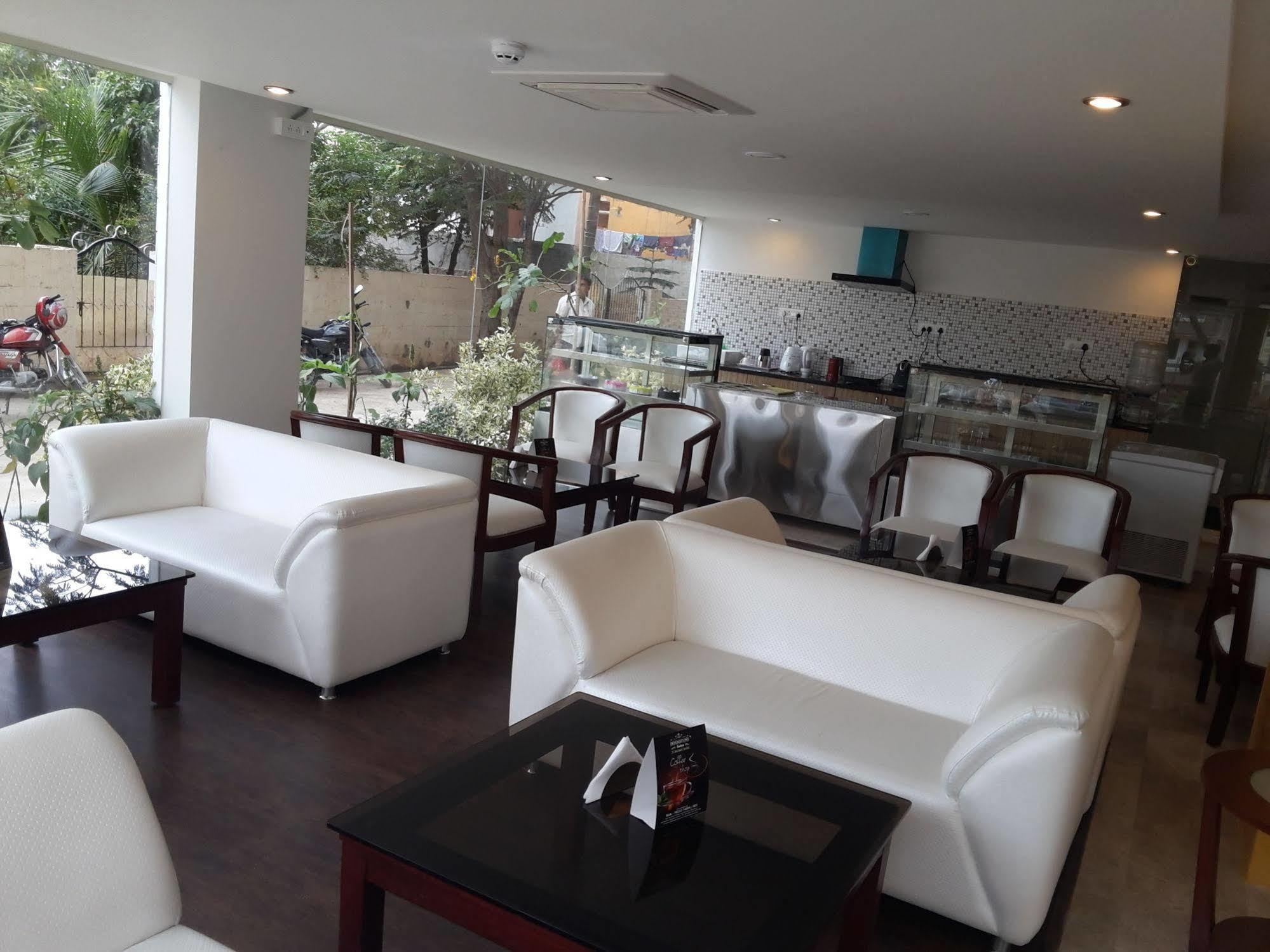 Icon By Bhagini Hotel