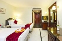Hotel Oyo Premium Majestic Freedom Park