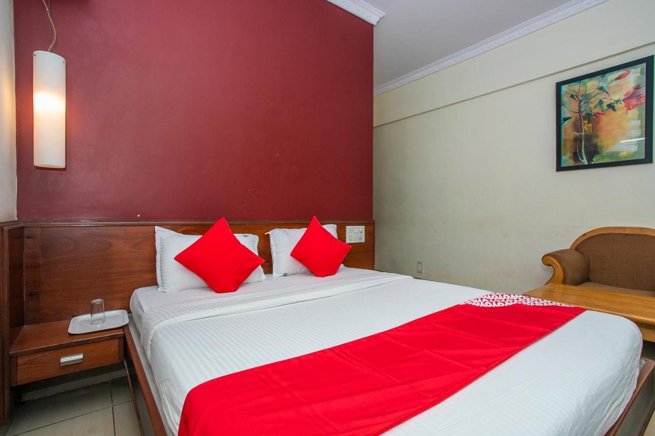 Oyo 18762 Vaishnavi Residency Hotel Bangalore