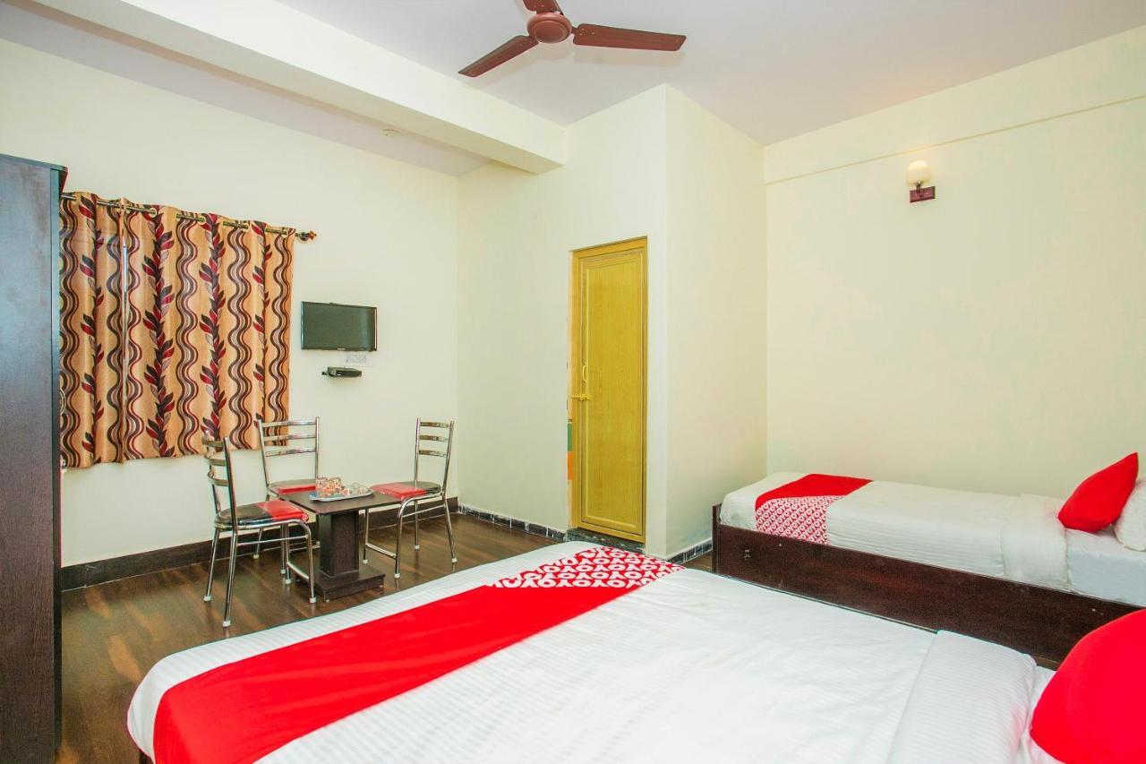 Hotel Oyo 14430 Sunshine Grand