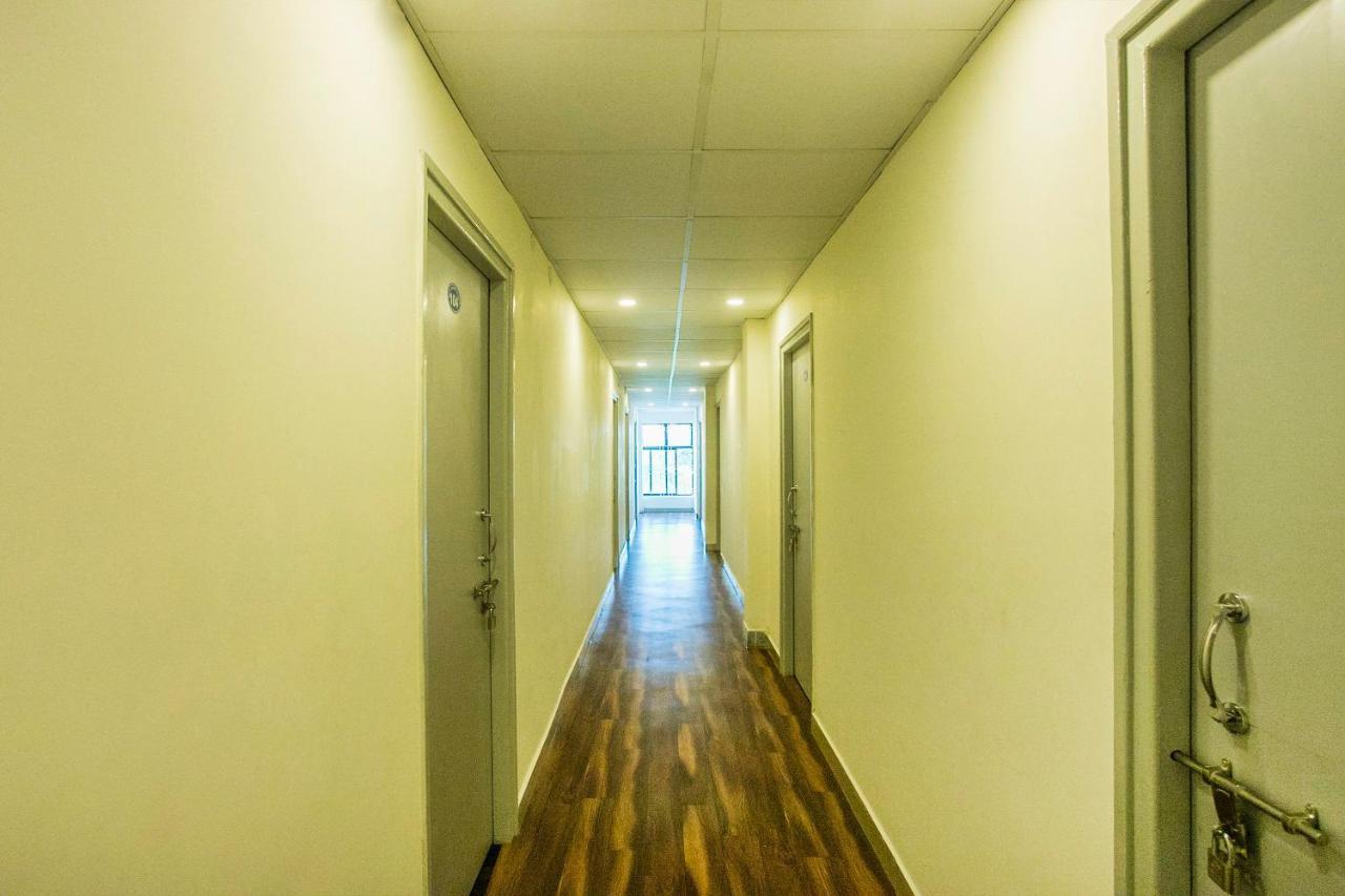 Oyo 14430 Sunshine Grand