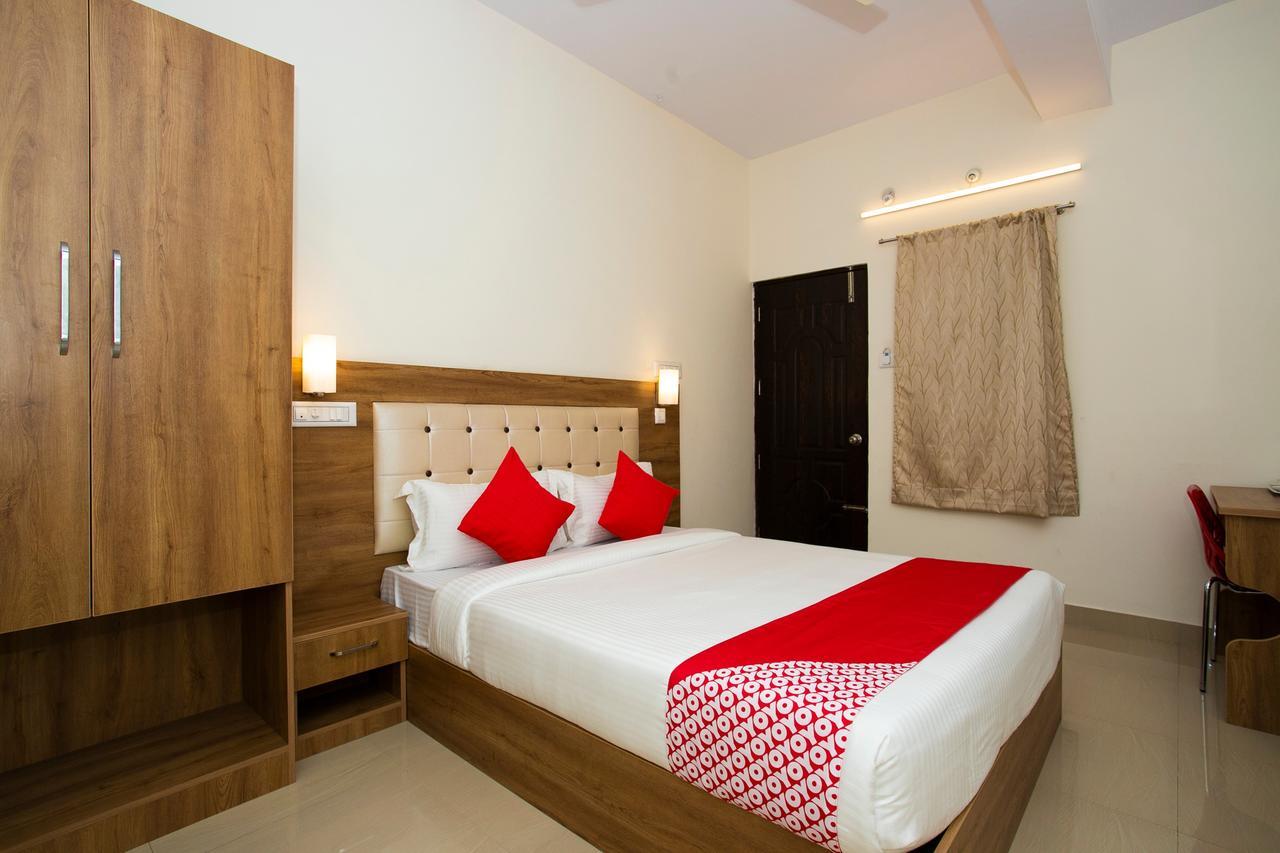 Hotel Prasad Residency 3*