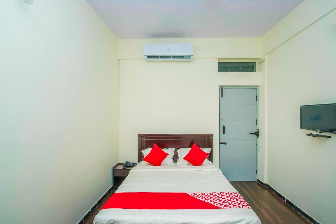Oyo 14430 Sunshine Grand Hotel