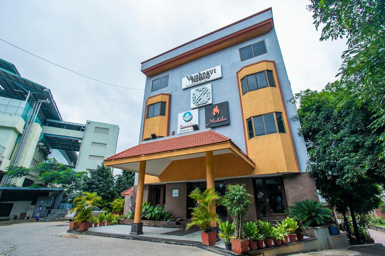 Hotel Oyo 18762 Vaishnavi Residency 3*