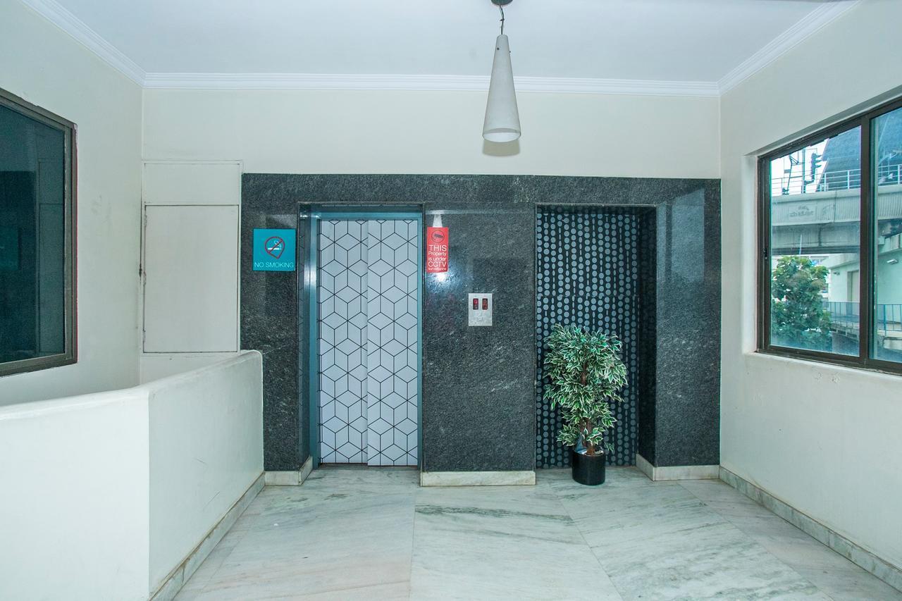 Oyo 18762 Vaishnavi Residency