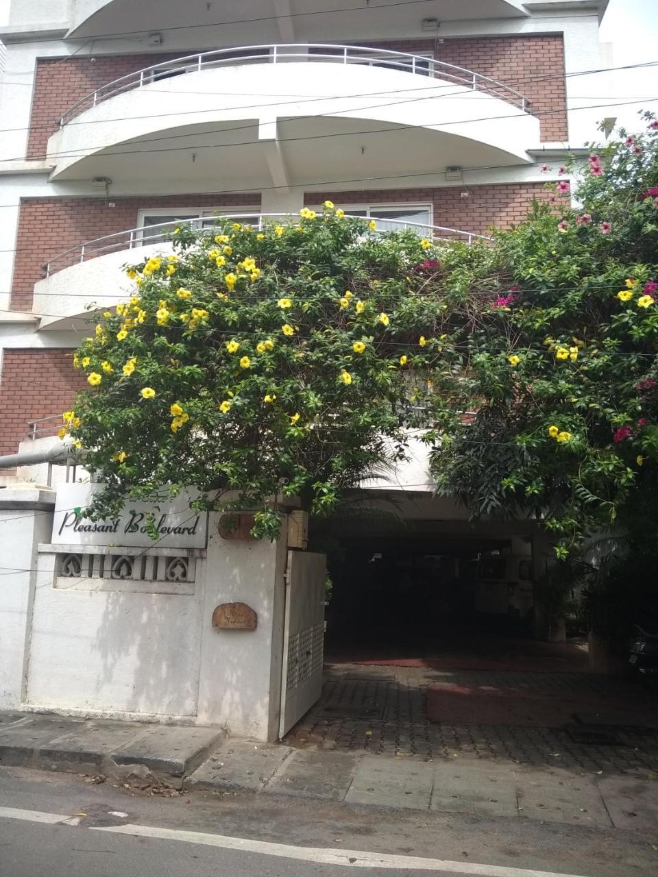 Pleasant Boulevard Mg Road Guest house 3*