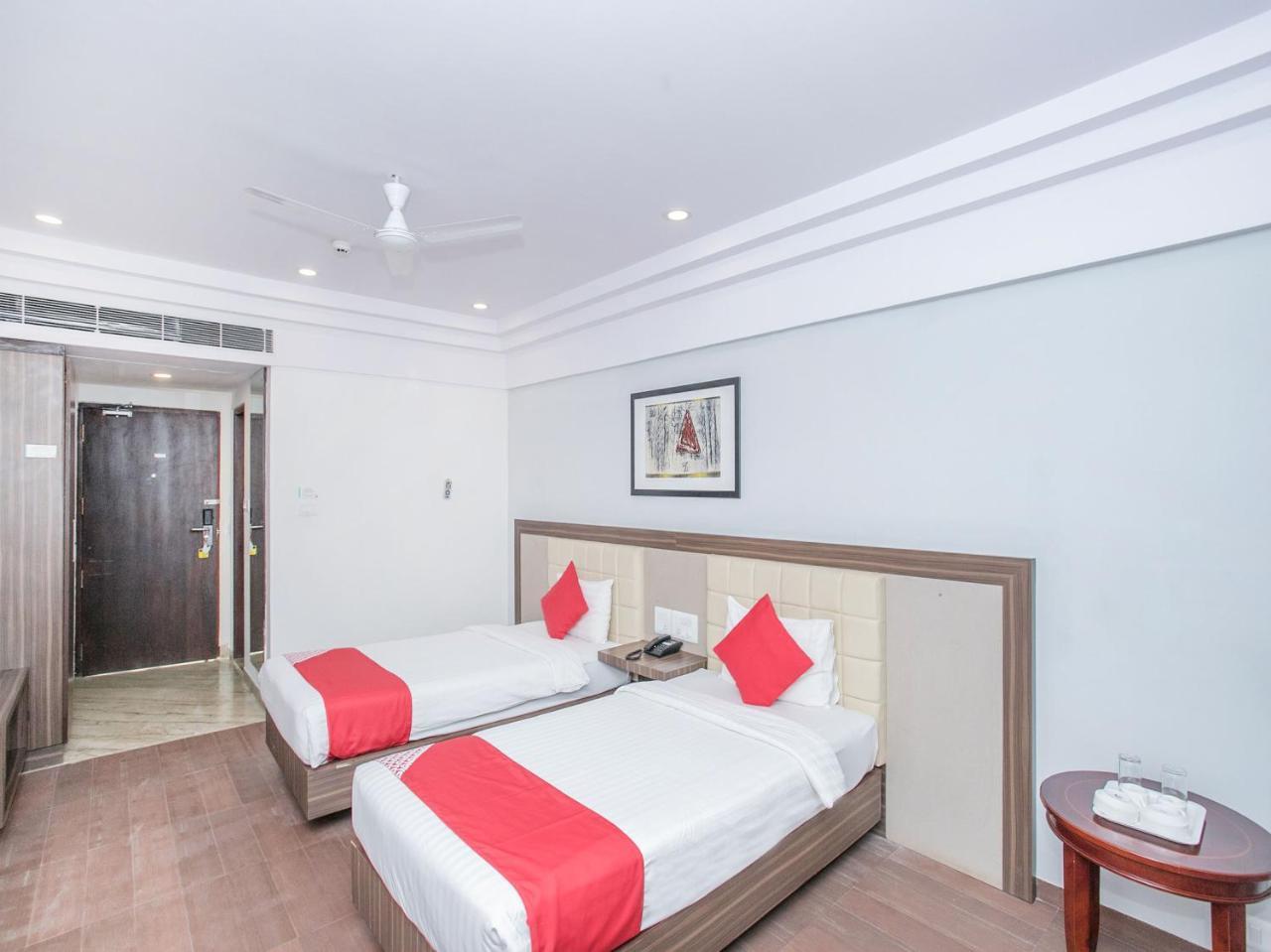 Oyo 1350 Sherwood Suites-2 Hotel 3*