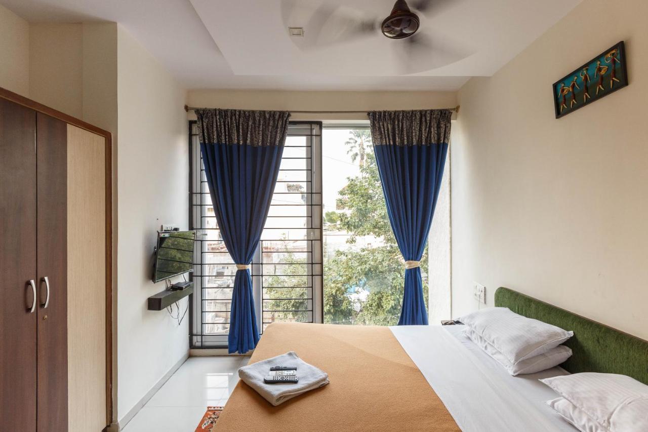 Seasons Hotel Bangalore