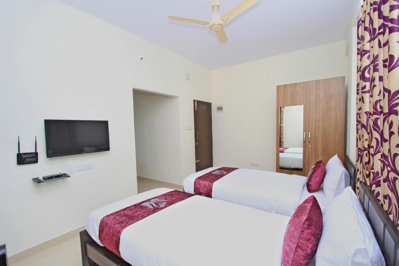 Hotel Fabexpress The Bliss