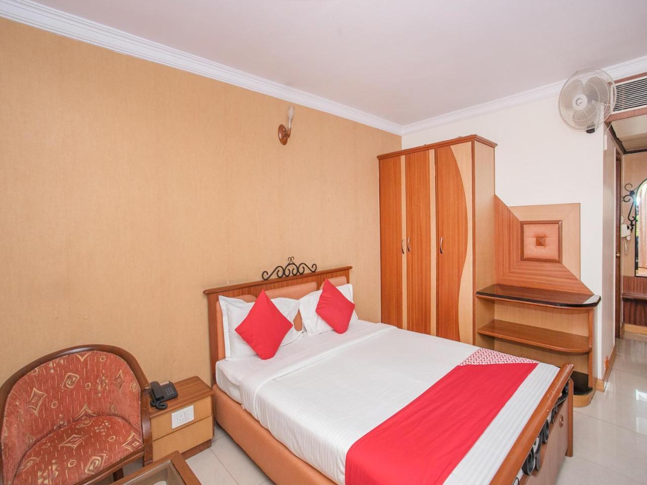 Oyo 373 Hotel Grand Inn 3* Bangalore