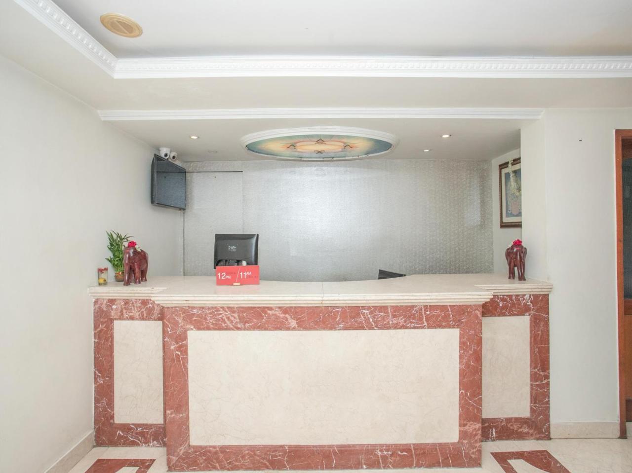 Hotel Oyo 373 Hotel Grand Inn