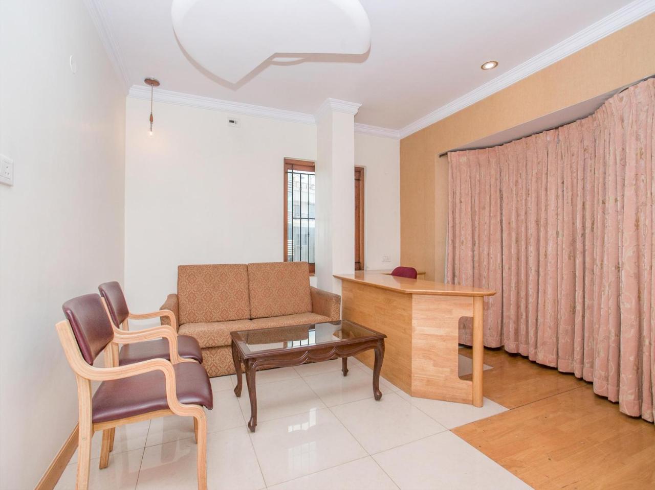 Oyo 373 Hotel Grand Inn