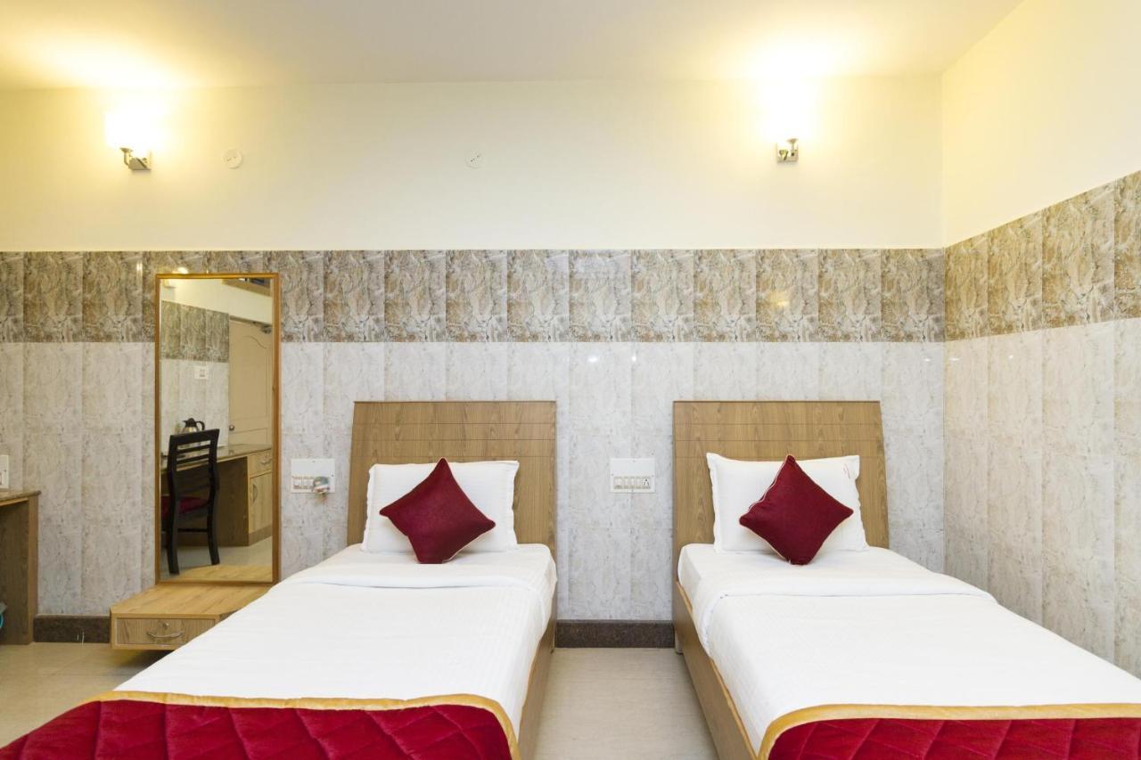 Oyo Rooms Electronic City Bommasandra Hotel 2*