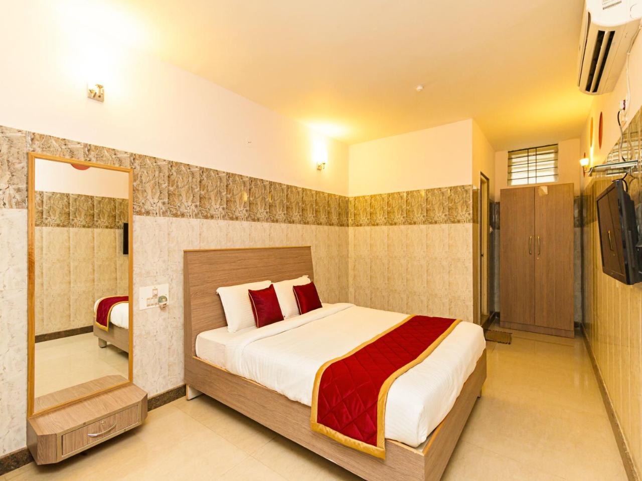 Oyo Rooms Electronic City Bommasandra Hotel 2*