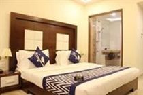 Oyo Premium Mg Road Trinity Hotel 3*