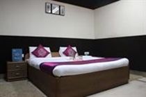 Oyo Jp Nagar Hotel 3*