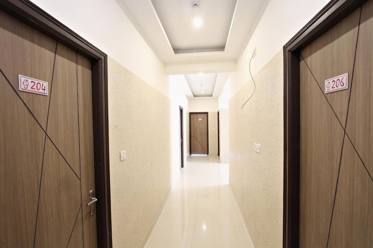 Capital O 8739 Bellandur 3*