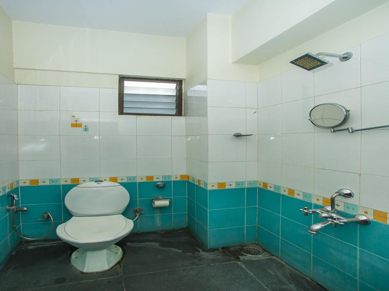 Hotel Oyo 18762 Vaishnavi Residency 3*