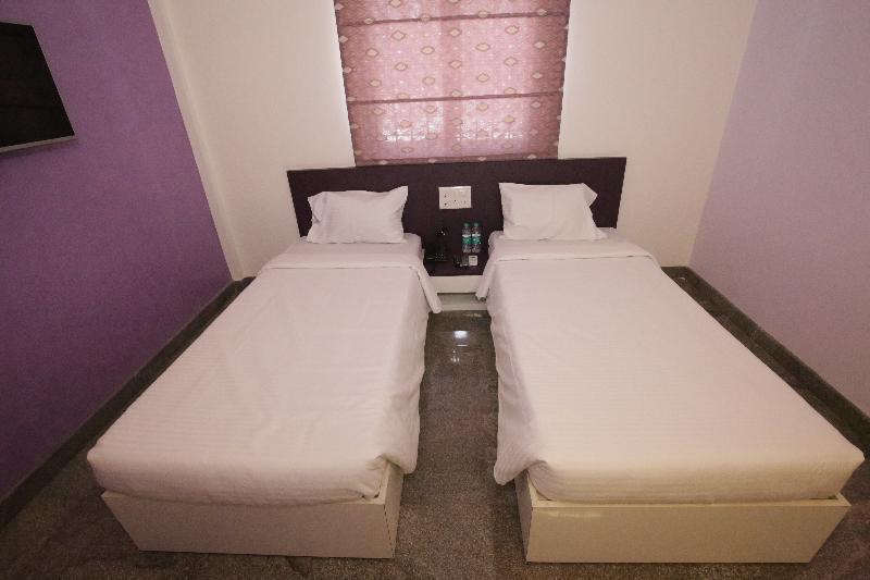 Hotel Meridien Suites - A Dubuque Suites,