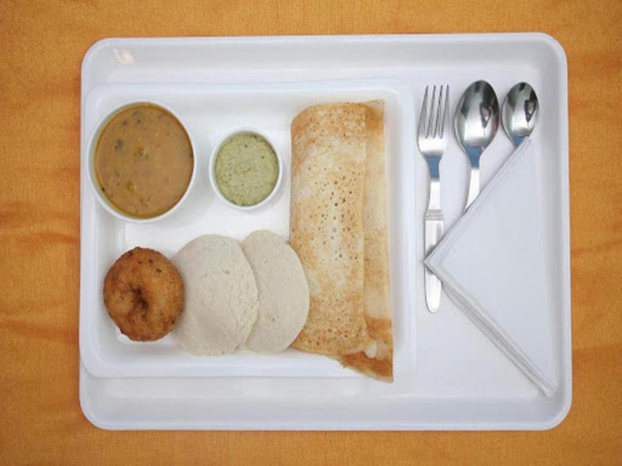 Oyo 15781 Shree Adiga Residency