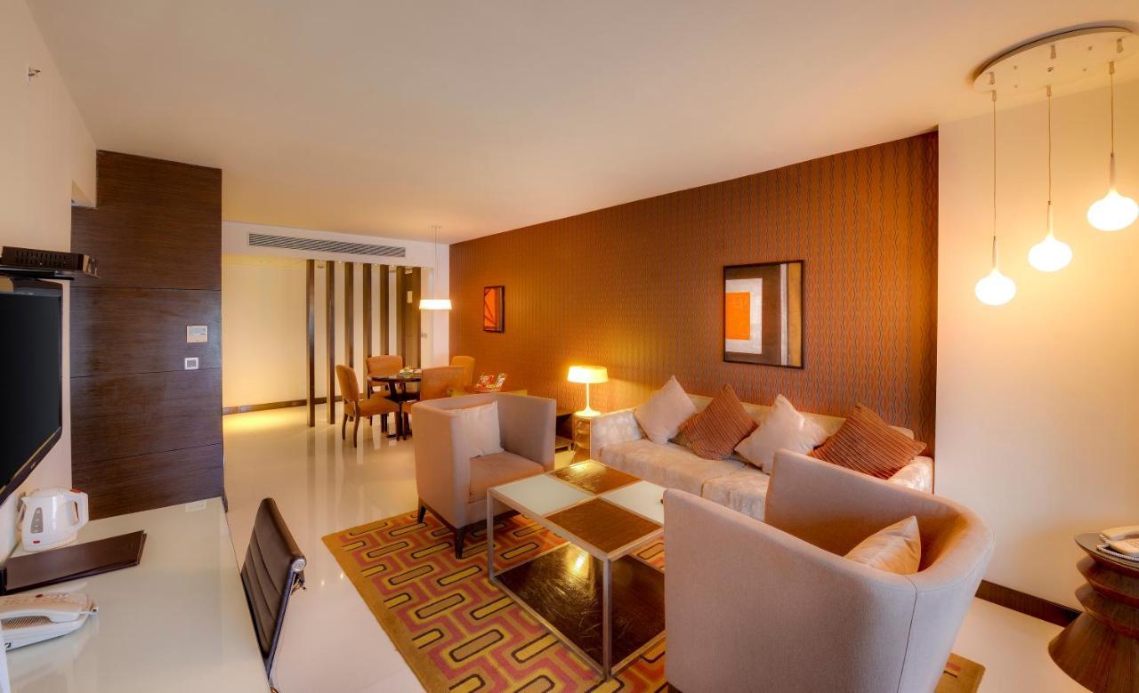 The Pride Hotel, 4*