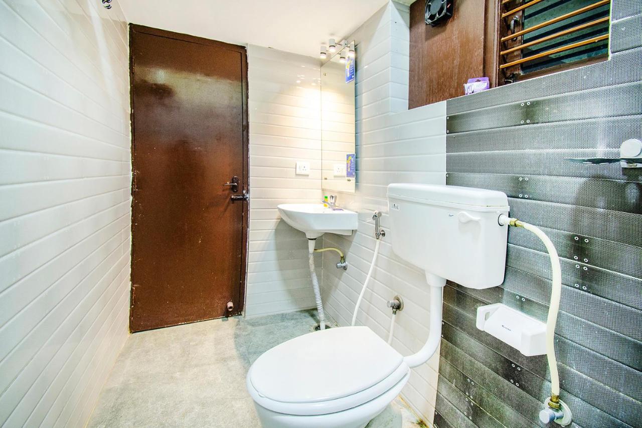 Fabhotel Millenium Indiranagar 3* Bangalore